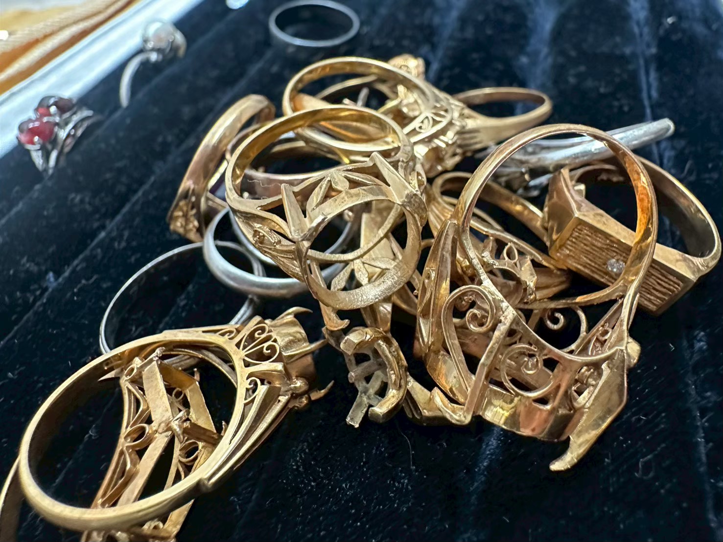 奈良で集まる高価な金買取。即日現金であなたの宝物を一緒にリフレッシュ！